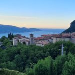 Ausblick vom Balkon auf den südlichen Gardasee